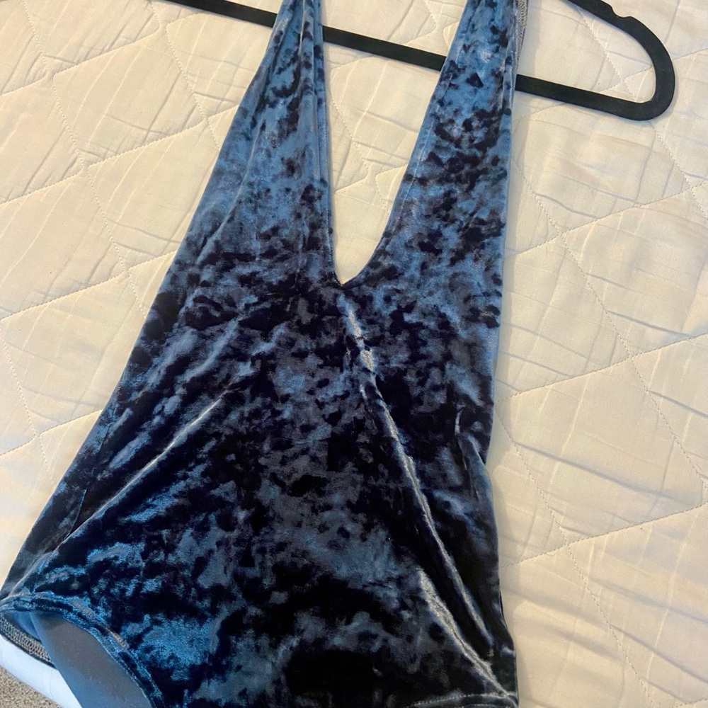 Plunge Velvet Bodysuit in Blue